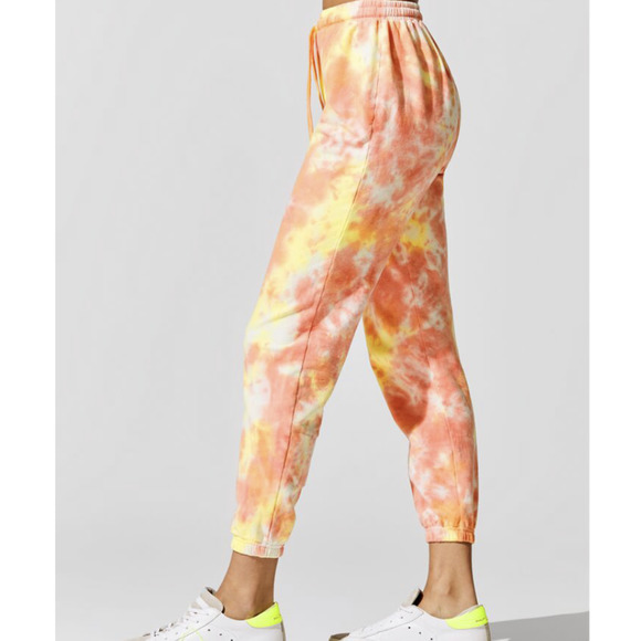 Carbon 38 Tie dye jogger yellow pink warm lounge - Picture 3 of 10